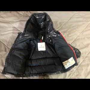 Infant Navy Blue Moncler 9-12 Mo